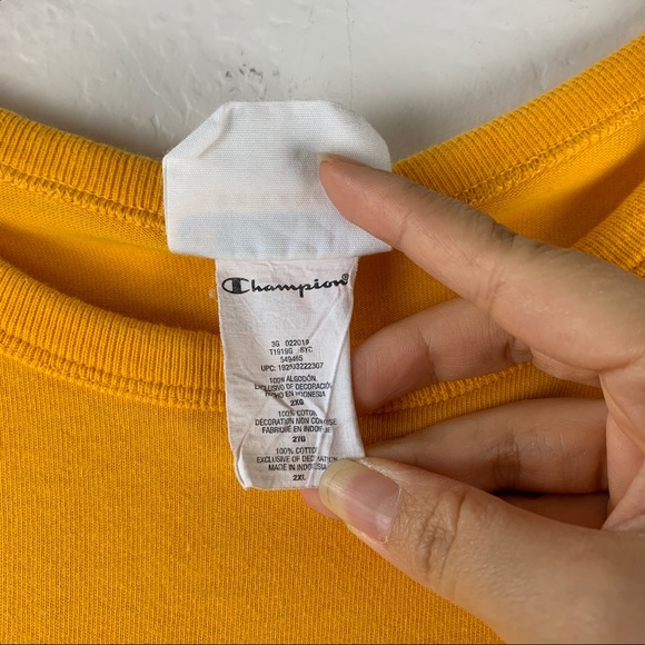 Champion Vintage Embroidered Logo Golden Spell Out Tee XXL - Picture 6 of 9